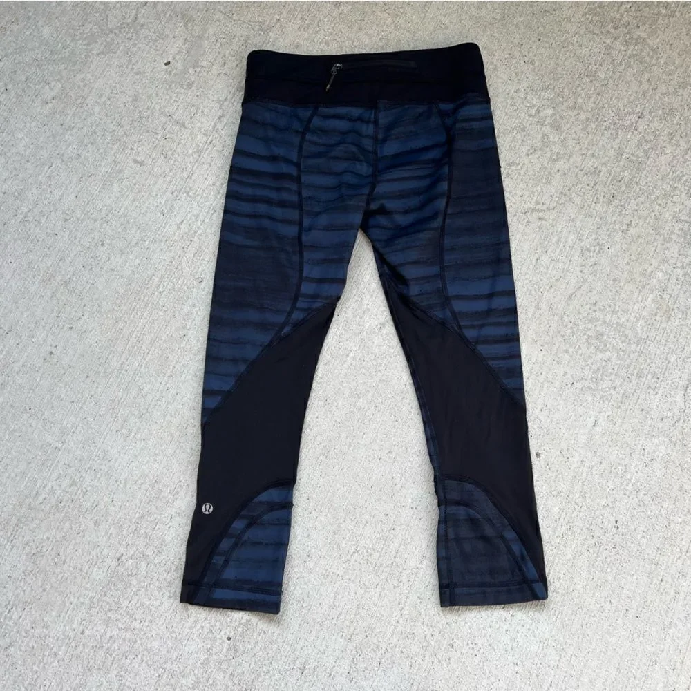 Lululemon inspire crop leggings women’s size 4